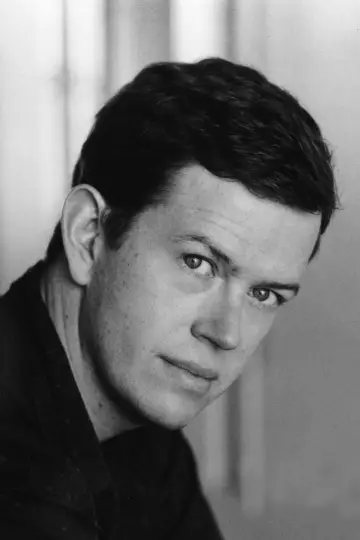 Photo Dylan Baker #26330