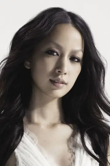 Photo Mika Nakashima #335530