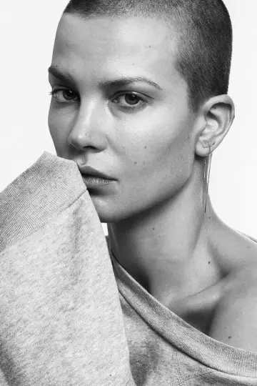 Photo Sylvia Hoeks #400368