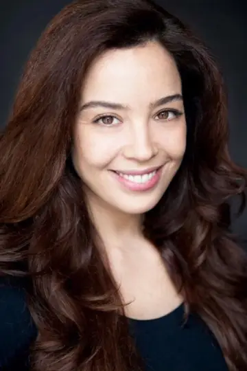 Photo Azra Akın