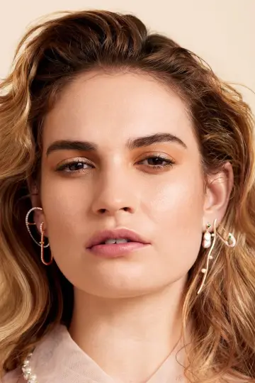 Photo Lily James #32736