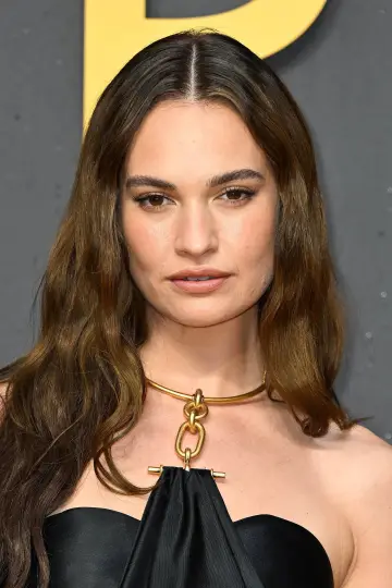 Photo Lily James #327966