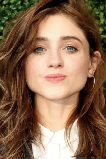 Photo Natalia Dyer #67812