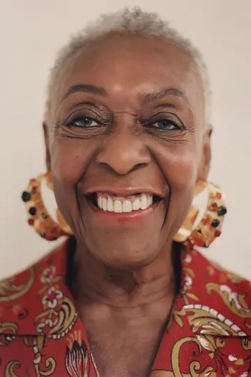Photo Bethann Hardison #302614