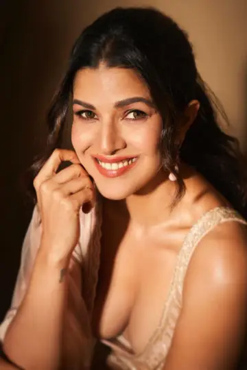 Photo Nimrat Kaur #491522
