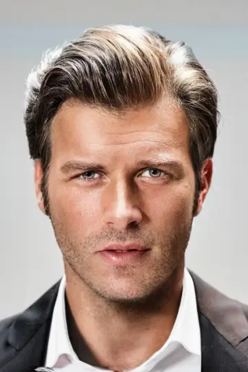 Photo Kıvanç Tatlıtuğ #330794