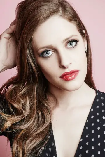 Photo Carly Chaikin #107046