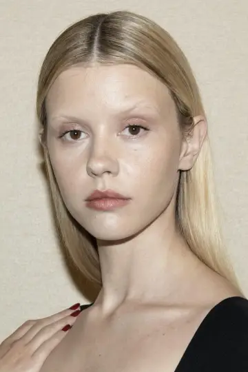 Photo Mia Goth #38820