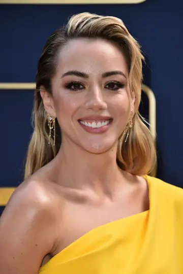 Photo Chloe Bennet #7965