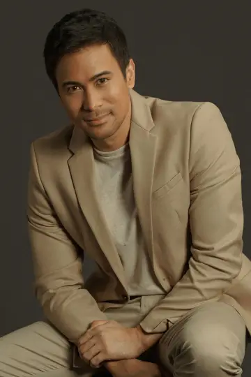 Photo Sam Milby #393891