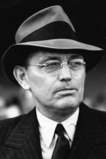 Photo Damon Runyon #257641