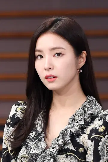 Photo Shin Sae-kyeong #194234