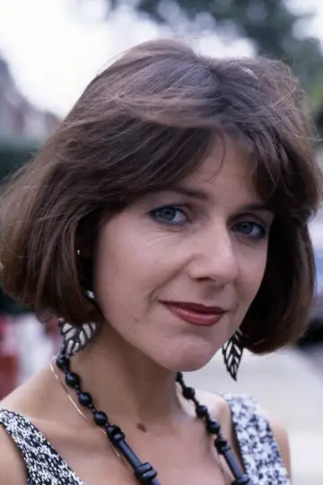 Photo Belinda Lang #514824