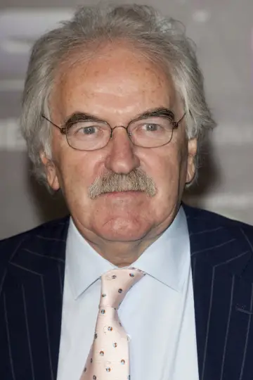 Photo Des Lynam