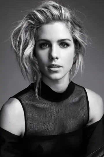 Photo Emily Bett Rickards #123067