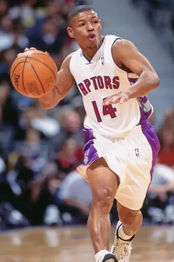 Photo Muggsy Bogues #402181