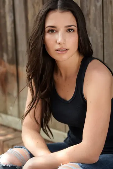 Photo Olivia Steele-Falconer #88145