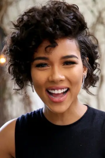 Photo Alexandra Shipp #4573