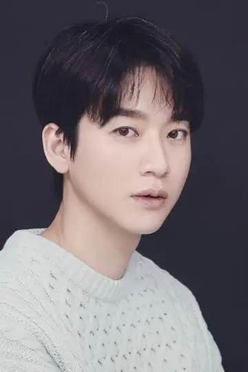 Photo Yoo Min-kyu #439921