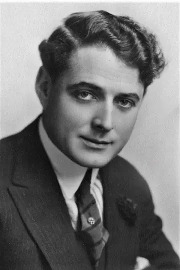Photo J. Warren Kerrigan #479981