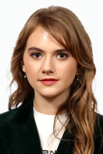 Photo Emilia Jones #19633