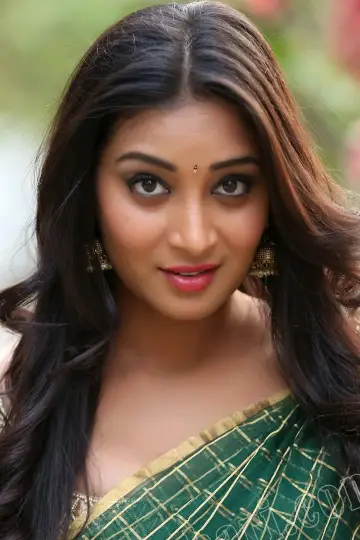 Photo Bhanu Sree #138918