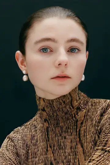 Photo Thomasin McKenzie #10236