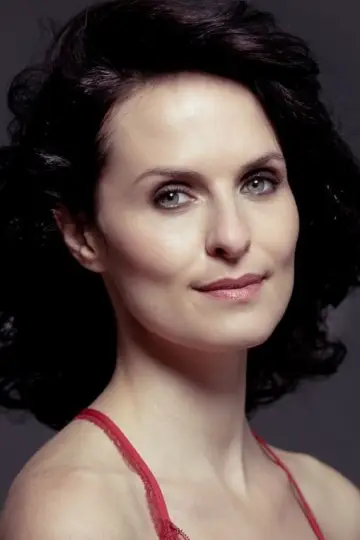 Photo Leanne Best #29298
