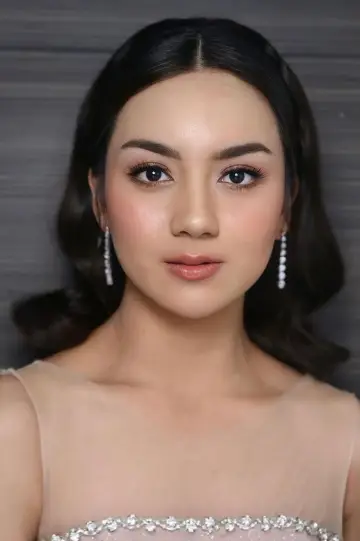 Photo Ersya Aurelia #342142