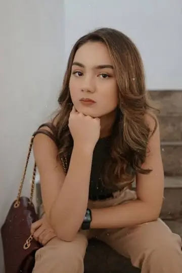 Photo Ersya Aurelia #342143