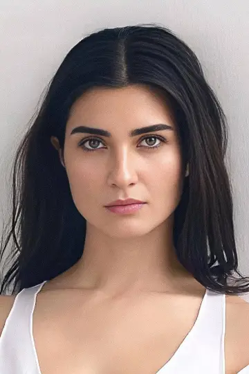 Photo Tuba Büyüküstün #341092