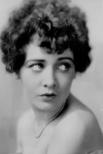 Photo Sally O'Neil #311309