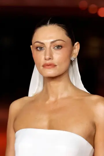 Photo Phoebe Tonkin #74502