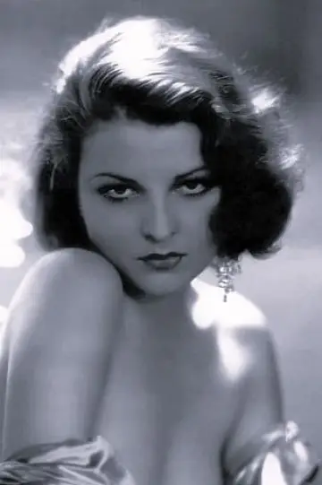 Photo Lilian Bond #178361