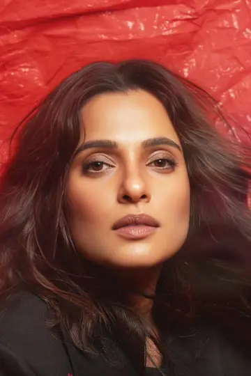 Photo Priya Bapat #634102