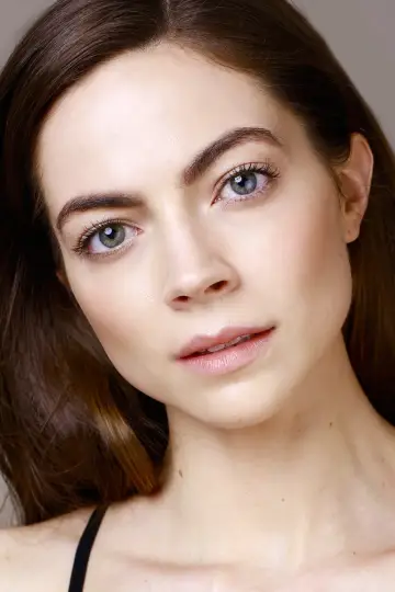 Photo Caitlin Carver #115573