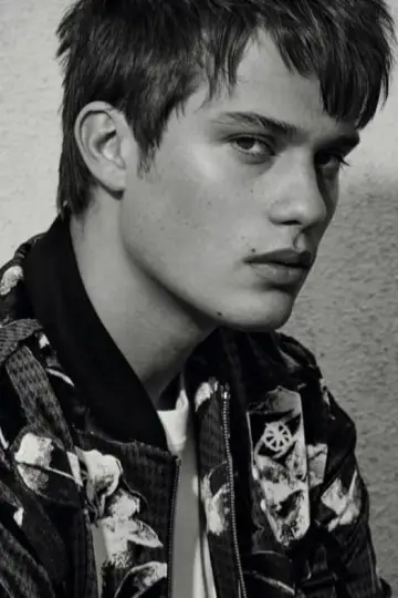 Photo Nicholas Galitzine #23975