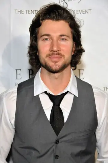 Photo Jason Tobias #125690