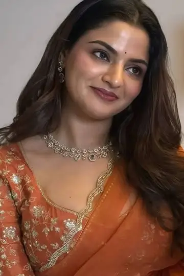 Photo Nikhila Vimal #406006