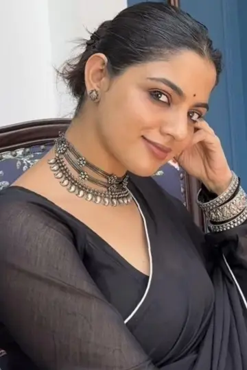 Photo Nikhila Vimal #406007