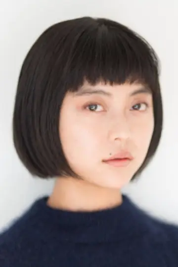 Photo Tomona Hirota #609004