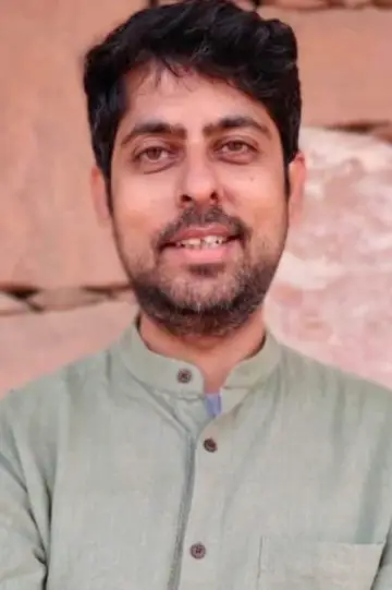Photo Varun Grover #132295