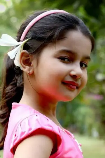 Photo Yuvina Parthavi #412082