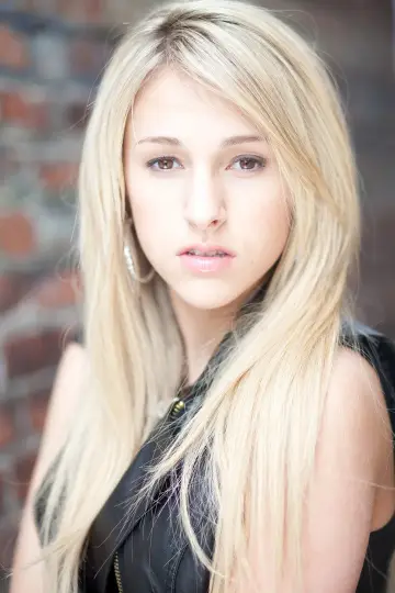 Photo Mandy Rain