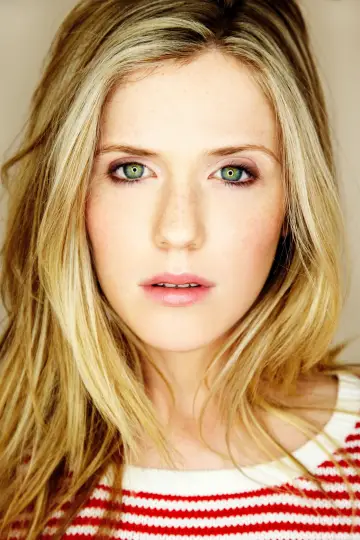 Photo Harriet Dyer #205624