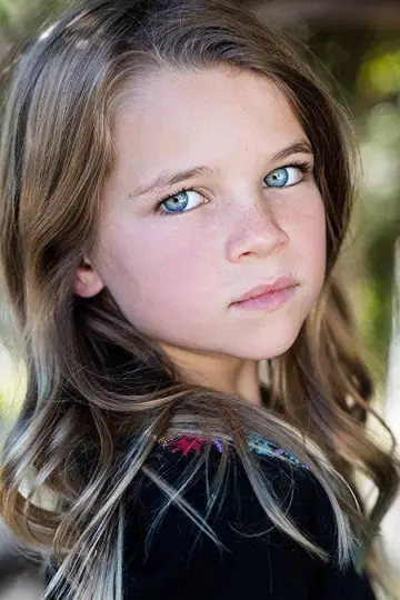 Photo Raegan Revord #168011