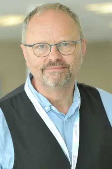 Photo Robert Llewellyn #227124