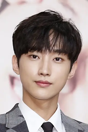 Photo Jung Jinyoung #243616