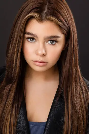 Photo Addison Riecke #330229
