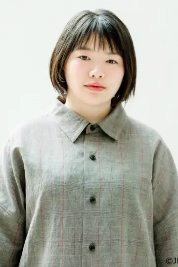 Photo Miu Tomita #262862